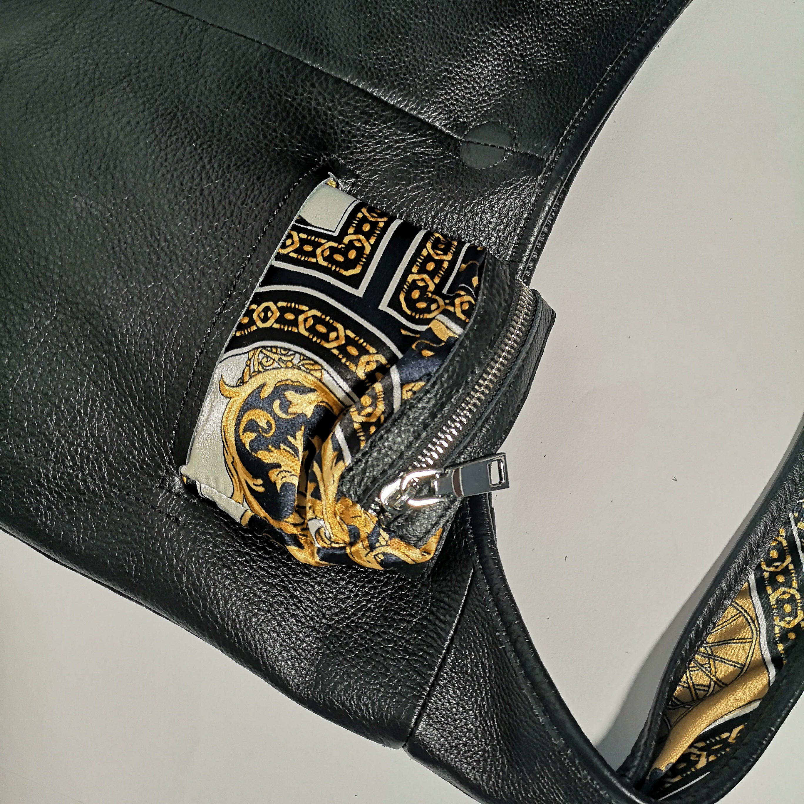 Bolso Hobo Reversible de Piel Genuina con Neceser Interior para Mujer
